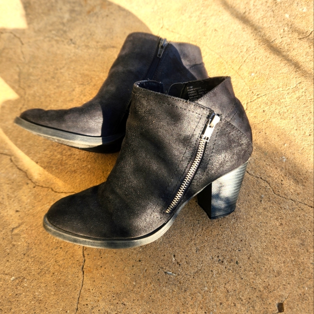 Black Felt Ankle Boot Booties